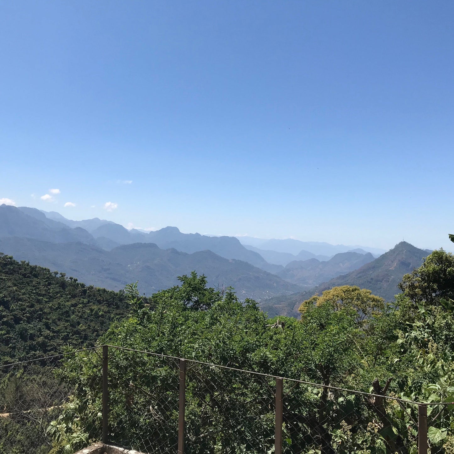The mountainous view from La Esperanza.