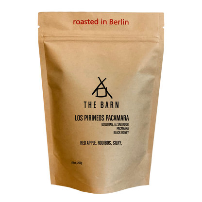 LOS PIRINEOS PACAMARA